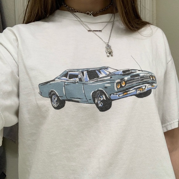 Brandy Melville Motorshow Graphic Tee - Picture 3 of 4